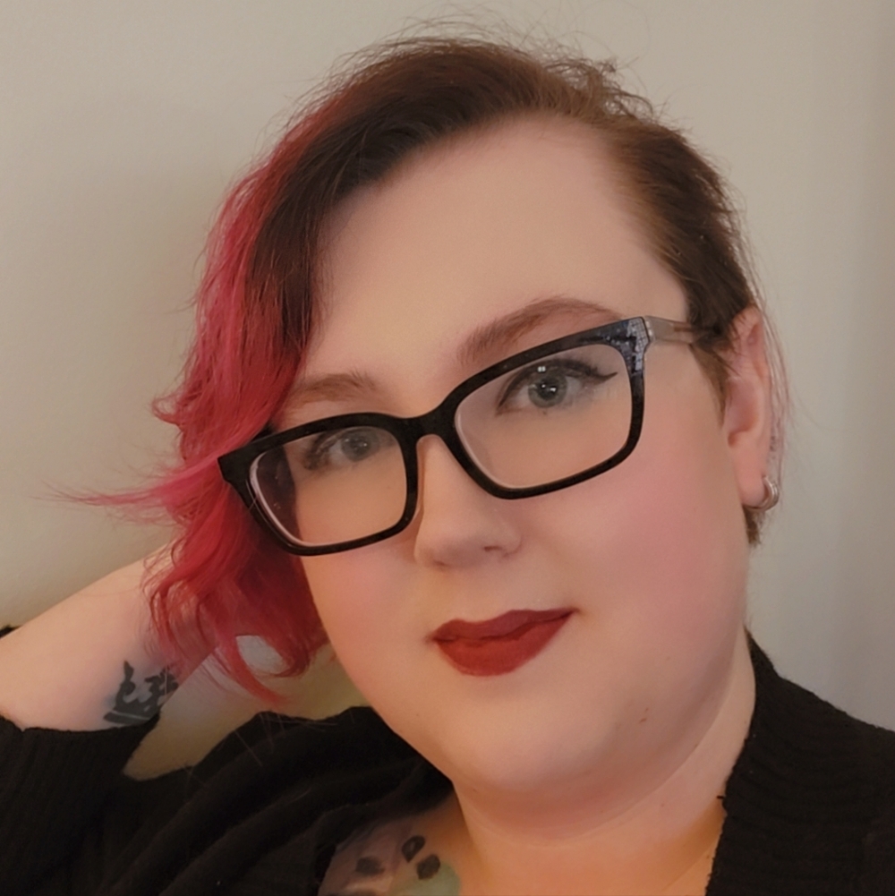 Meet your Posher, Leah